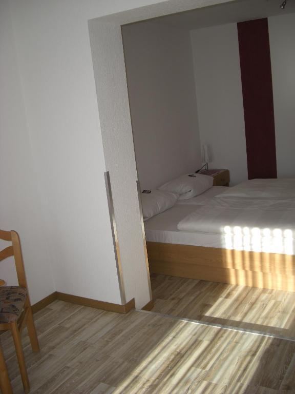 Gasthof Rhoenperle Kothen  Room photo